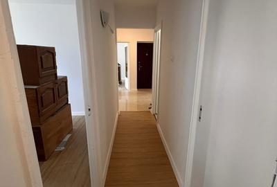 Apartament cu 3 camere decomandat în Dristor - 4