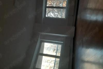 Apartament cu 2 camere semidecomandat în Calea Călărașilor - 2