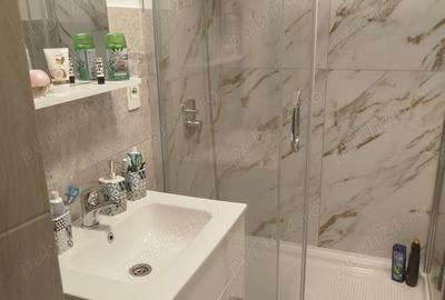 Apartament cu 3 camere în Tineretului - 2