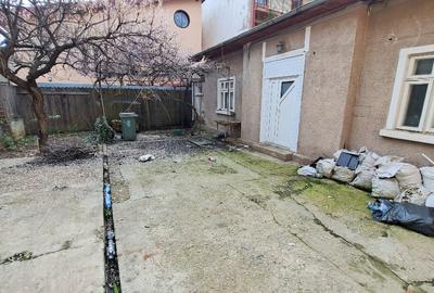 Casă cu 2 camere cu Canalizare în Grivița - 4