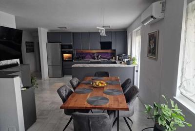 Oportunitate! Ap. de lux, 3 cam., +terasa de 60 mp, Floresti - 1