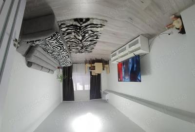 Apartament cu 3 camere decomandat în Titan - 1