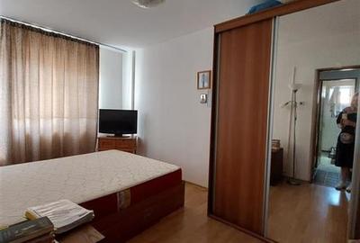 APARTAMENT 3 CAMERE ONESTI - 9