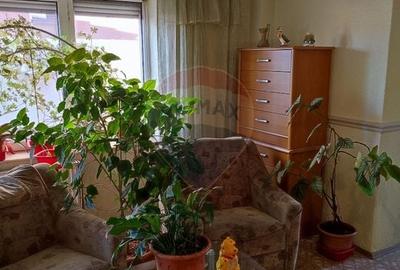 Casă individuală cu 7 camere cu Teren 475 Mp în Uverturii - 16