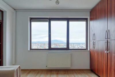 Apartament cu 3 camere decomandat, mobilat în Tractorul - 2