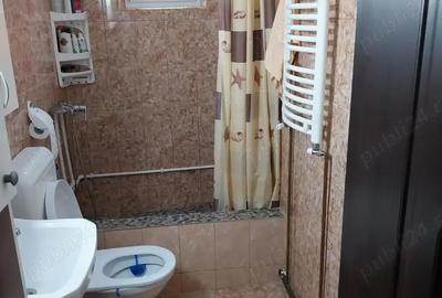 Garsonieră decomandată în Azuga - 2