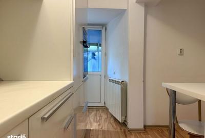 Apartament cu 3 camere decomandat, mobilat în 13 Septembrie - 8