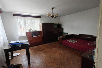 Casă individuală cu 3 camere cu Canalizare în Gruia - 3