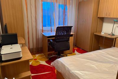 Apartament cu 3 camere, mobilat în Tomis III - 9