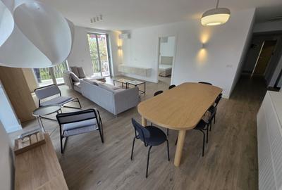 Apartament cu 3 camere în P-ța Universității - 3