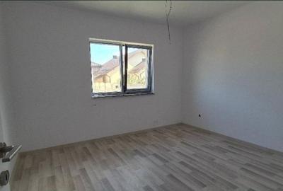 Casă cu 4 camere în Clinceni - 6
