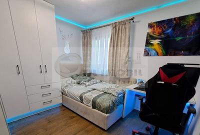 Apartament 3 camere, 75 mp Lunca Cetatuii - 108.500 euro - 5