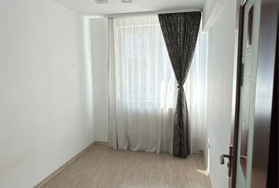 Apartament cu 2 camere semidecomandat în Fălticeni - 2