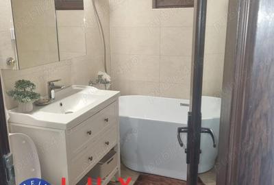 Apartament cu 2 camere decomandat în E3 - 8