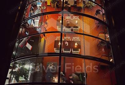 Se vinde Bar-Restaurant la cheie | Piata Unirii - 6