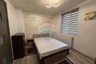 Apartament cu 3 camere de inchiriat in zona Teiul Doamnei - 8