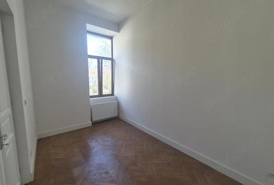 Apartament cu 3 camere decomandat în Ultracentral - 9