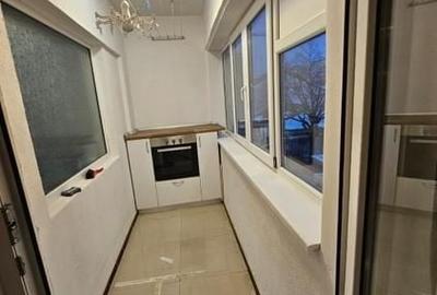 De inchiriat apartament cu 3 camere , Aparatorii Patriei sector4 - 13