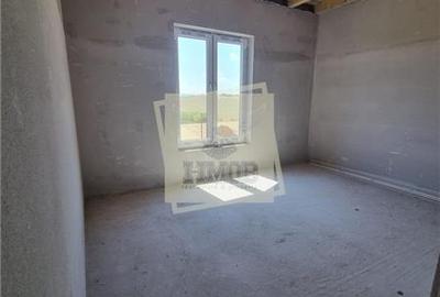 Casa cu 4 camere 2 bai 180 mpu in zona Sura Mare - 13