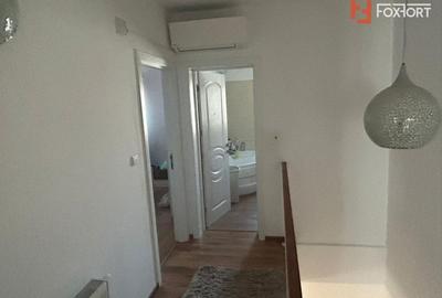 Duplex cu 4 camere cu Canalizare în Săcălaz - 10