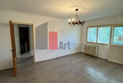 De vânzare – Apartament 3 camere, Sector 4 - 3