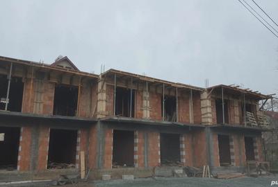 Casă cu 22 camere cu Teren 455 Mp în Central - 7