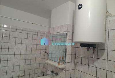 Apartament cu 3 camere etaj 2 Obcini zona Dany Gry - 18