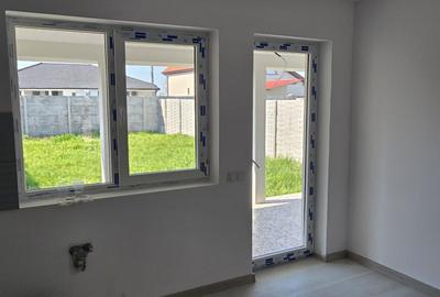 Casă cu 3 camere în Livada de Bihor - 1
