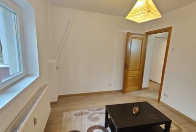 PIATA SUDULUI, Oltenitei, et.1, prima inchiriere, loc parcare - 4