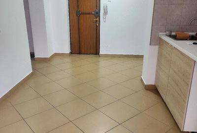 Apartament cu 2 camere semidecomandat în Calea Călărașilor - 1