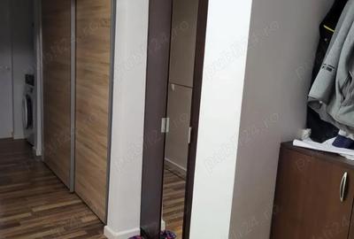 Apartament cu 3 camere decomandat în Central - 8