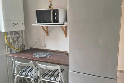 Apartament cu 2 camere decomandat în Peninsula