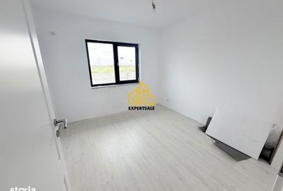 Casă cu 4 camere în Olteni - 3