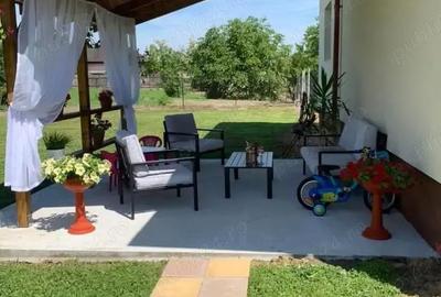Casă cu 5 camere în Florești - 1