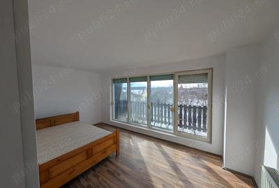 Casă în Aluniș - 4