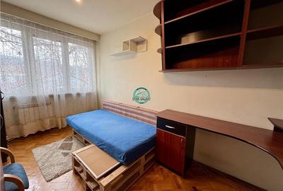 Apartament cu 3 camere semidecomandat, mobilat în Cornișa - 4