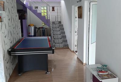 Casă cu 2 camere cu Teren 1400 Mp în Corbu - 2