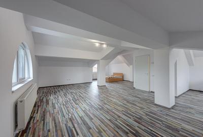 Casă individuală cu 5 camere cu Canalizare în Crevedia - 23