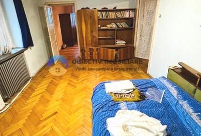 Apartament 3 camere de vanzare – Zona Centrala / Etaj 1 - 7