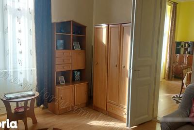 Casă cu 4 camere cu Teren 763 Mp în Central - 8