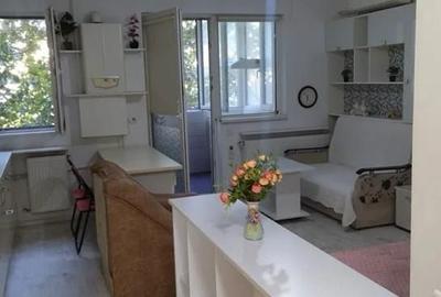 Garsonieră decomandată, mobilată în Progresul - 3