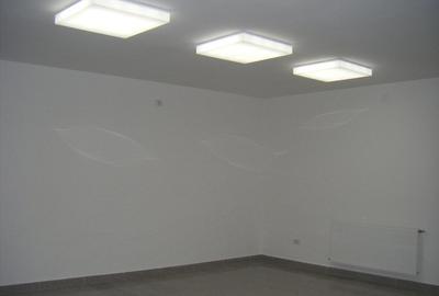 Casă cu 5 camere cu Teren 1000 Mp în Subcetate - 6