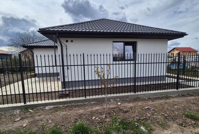 Casă cu 3 camere în Afumați - 15