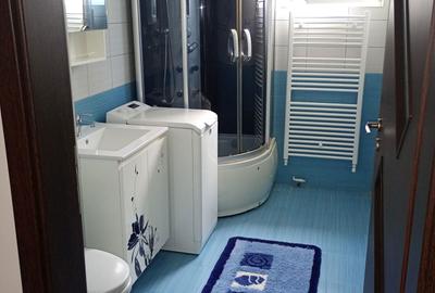 Apartament cu 3 camere decomandat în Giacăș - 3