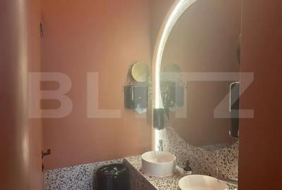 Spațiu comercial, de 90 mp, în Central - 10