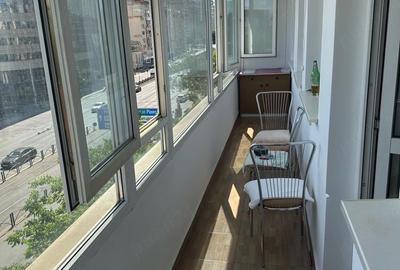 Apartament cu 3 camere semidecomandat în Victoriei - 2