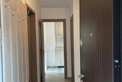 Garsonieră decomandată, mobilată în Dristor