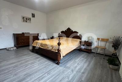 Apartament 4 camere cu curte si pivnita la casa zona Lazaret Sibiu - 8