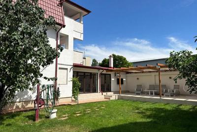 Casă cu 12 camere cu Teren 640 Mp în Brâncoveanu - 2