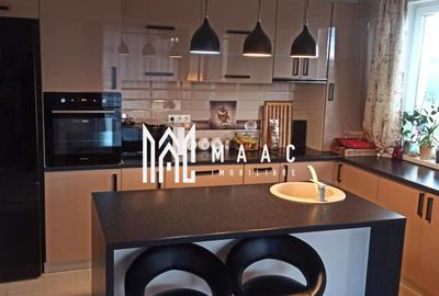 Apartament cu 3 camere decomandat, mobilat în Șelimbăr